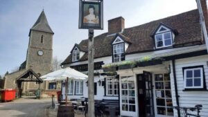 The Queen's Head - Sandridge
